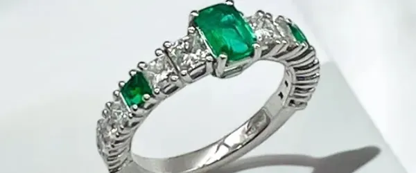 Il Fascino delle Gemme Colorate: Oltre il Diamante